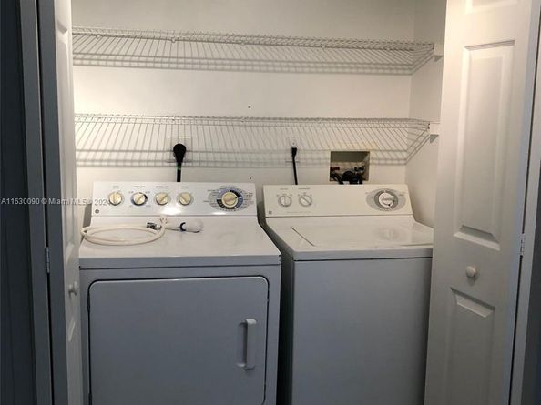 720 SW 111th Ave 307, Pembroke Pines FL 33025