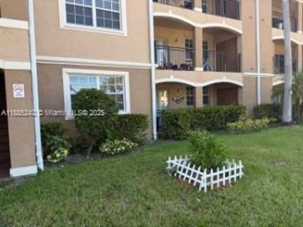 200 SW 117th Ter 10103, Pembroke Pines FL 33025