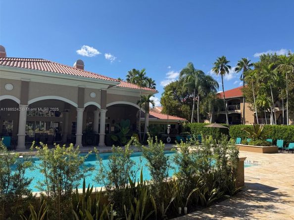 200 SW 117th Ter 10103, Pembroke Pines FL 33025