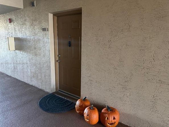 200 SW 117th Ter 10103, Pembroke Pines FL 33025
