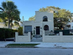 12 NE 50th St, Miami FL 33137