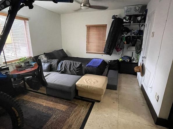 544 NE 62nd St 5445, Miami FL 33138