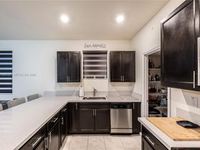 141 NE 24th Ave, Homestead FL 33033