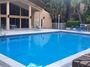 14601 N Kendall Dr 405K, Miami FL 33186