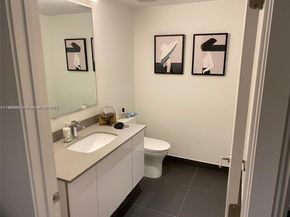 1600 NE 1st Ave 1611, Miami FL 33132