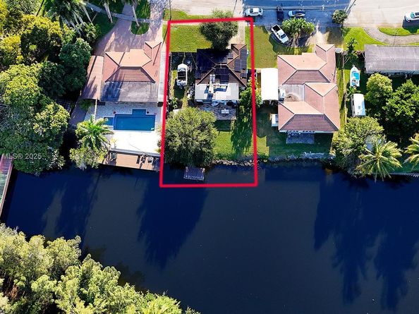 105 N 31st Ave, Hollywood FL 33021