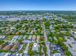 842 NW 1st Ave, Fort Lauderdale FL 33311
