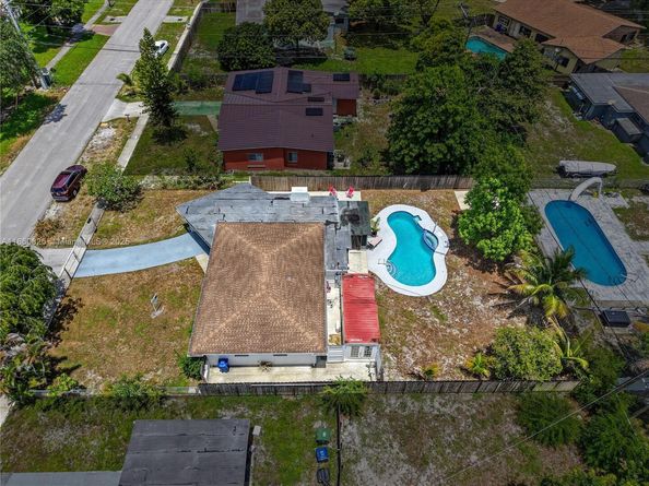 620 Carolina Ave, Fort Lauderdale FL 33312