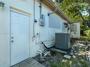 9516 Byron Ave, Surfside FL 33154