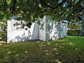 9516 Byron Ave, Surfside FL 33154