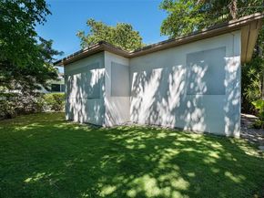 9516 Byron Ave, Surfside FL 33154