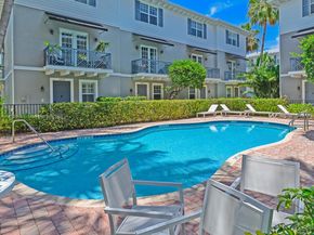 2249 NE 9th Ave, Wilton Manors FL 33305