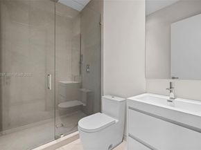 4534 Sheridan Ave, Miami Beach FL 33140
