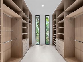 4534 Sheridan Ave, Miami Beach FL 33140