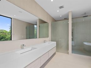 4534 Sheridan Ave, Miami Beach FL 33140