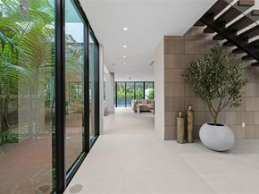 4534 Sheridan Ave, Miami Beach FL 33140