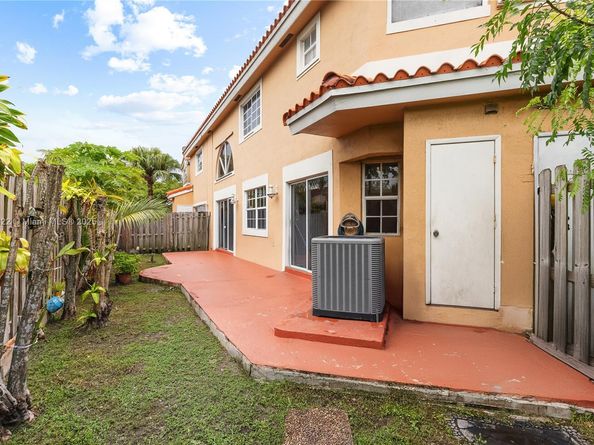 14255 SW 57th Ln 812, Miami FL 33183