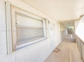1751 NW 75th Ave 313, Plantation FL 33313