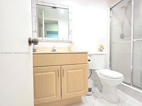 1751 NW 75th Ave 313, Plantation FL 33313