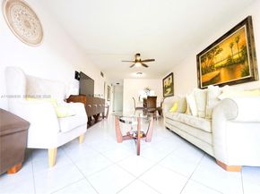1751 NW 75th Ave 313, Plantation FL 33313