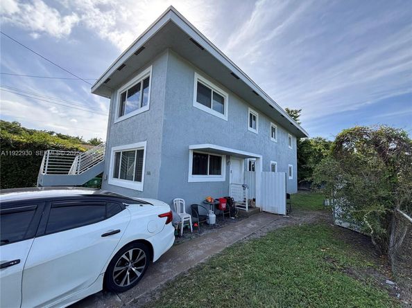 5020 NW 14th Ave, Miami FL 33142