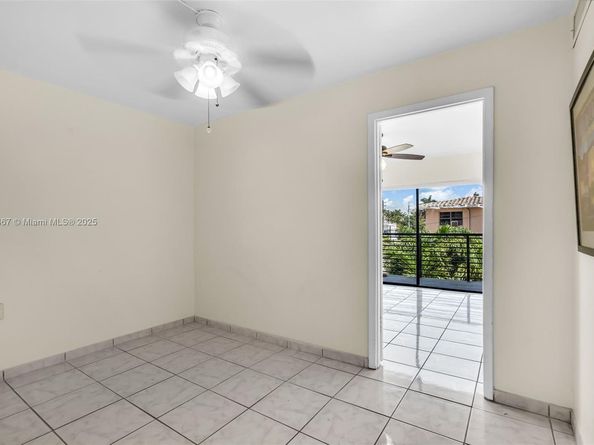 7801 Abbott Ave 307, Miami Beach FL 33141