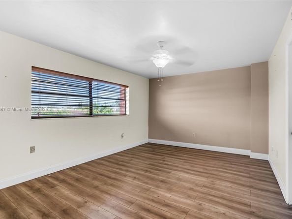 7801 Abbott Ave 307, Miami Beach FL 33141