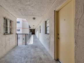 7801 Abbott Ave 307, Miami Beach FL 33141