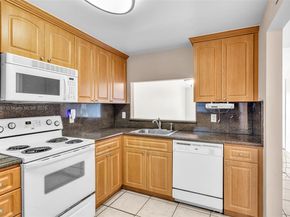 7801 Abbott Ave 307, Miami Beach FL 33141
