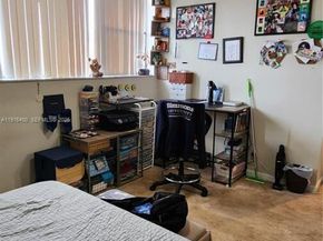 12305 NW 11 12305, Pembroke Pines FL 33026