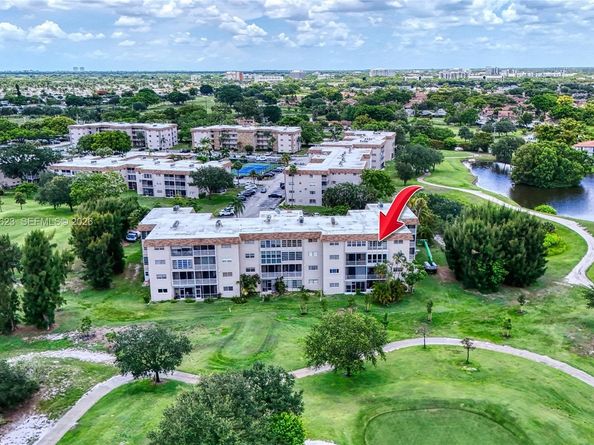 2500 SW 81st Ave 402, Davie FL 33324