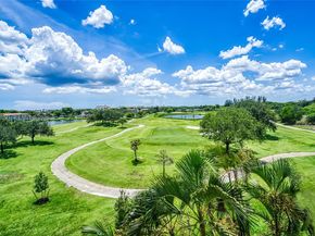 2500 SW 81st Ave 402, Davie FL 33324