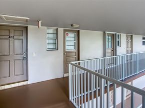 2500 SW 81st Ave 402, Davie FL 33324