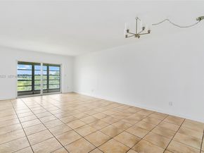 2500 SW 81st Ave 402, Davie FL 33324