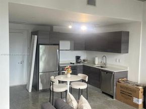 151 SE 1st St 2807, Miami FL 33131