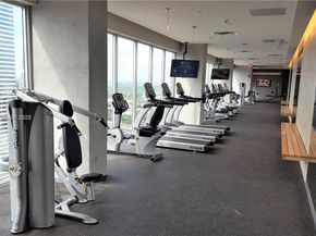 151 SE 1st St 2807, Miami FL 33131