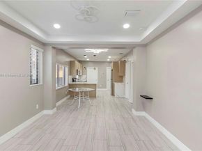 1545 NW 53rd St, Miami FL 33142