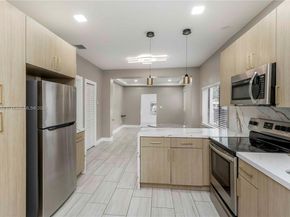 1545 NW 53rd St, Miami FL 33142