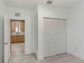 1545 NW 53rd St, Miami FL 33142