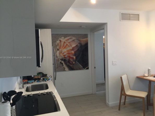 2602 E Hallandale Beach Blvd R2010, Hallandale Beach FL 33009
