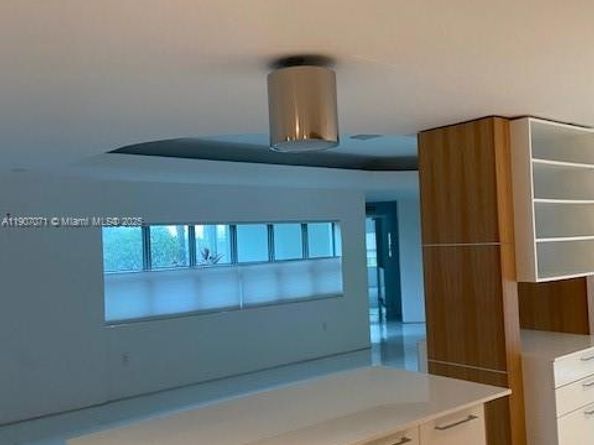 1000 N Shore Dr, Miami Beach FL 33141