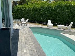 1000 N Shore Dr, Miami Beach FL 33141