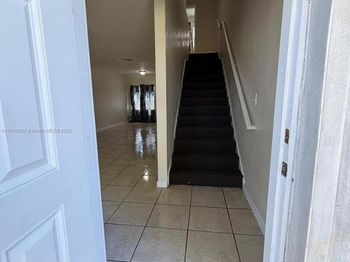 228 NW 84th St