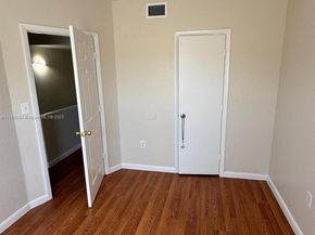 228 NW 84th St 228, Miami FL 33150