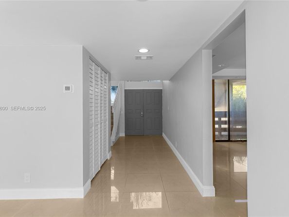 120 SW 96th Ter 204, Plantation FL 33324