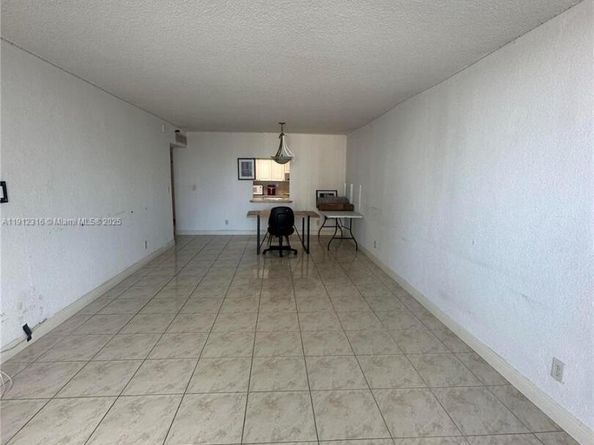 19390 Collins Ave 1019, Sunny Isles Beach FL 33160