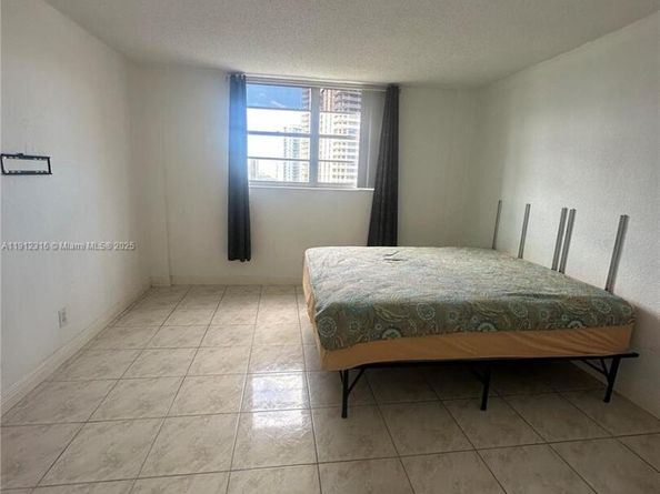 19390 Collins Ave 1019, Sunny Isles Beach FL 33160