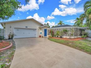 2649 Scott St, Hollywood FL 33020