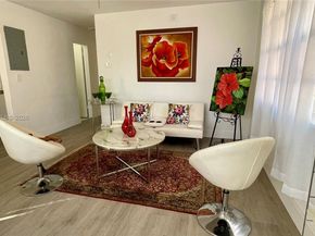 2433 NW 20th St, Fort Lauderdale FL 33311