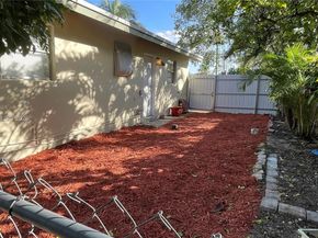 2433 NW 20th St, Fort Lauderdale FL 33311